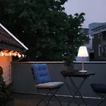 Апартаменты Charming Rooftop In Heart Of Ставангер