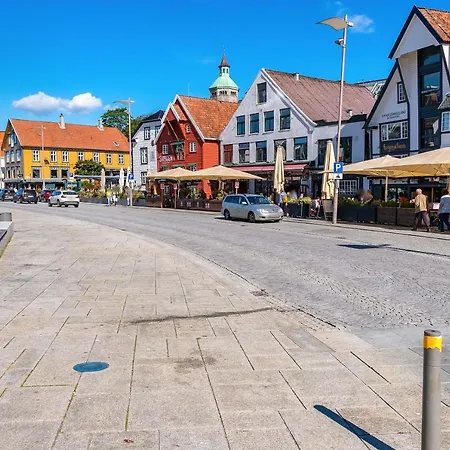 Charming Rooftop In Heart Of Daire